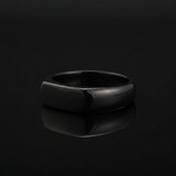 The Signet Black — Side On