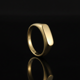 The Signet Gold — Side On